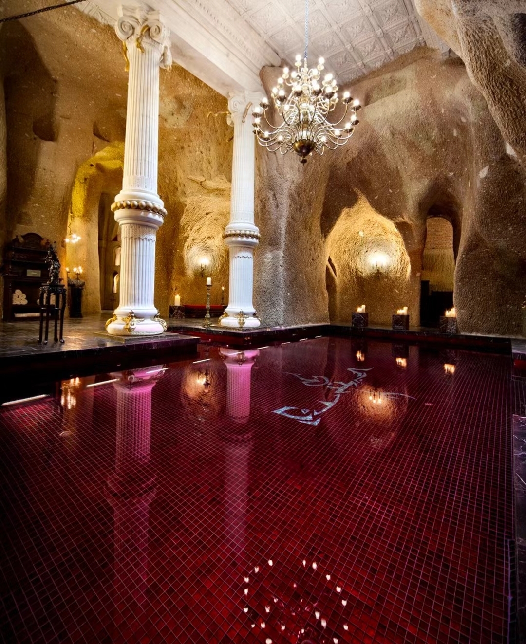 世界上真的有吸血鬼的酒店🏨土耳其酒店