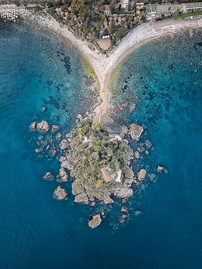 陶尔米纳：西西里岛的度假天堂