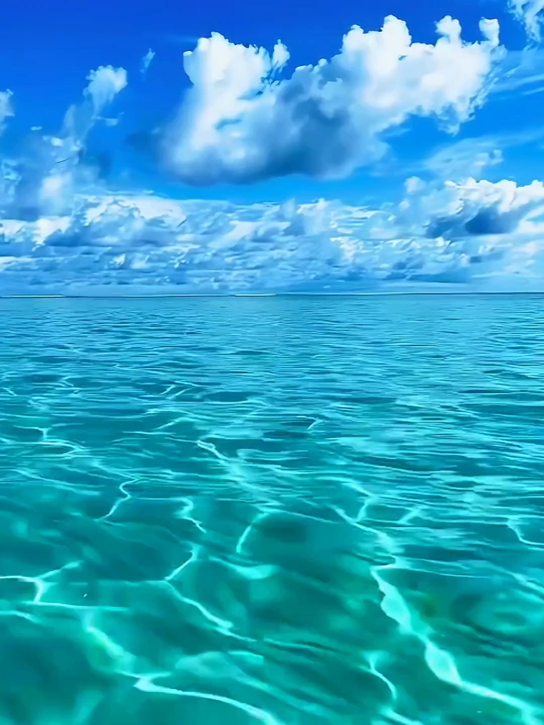 遇到这么好看的玻璃海 当然是要分享给你啦，