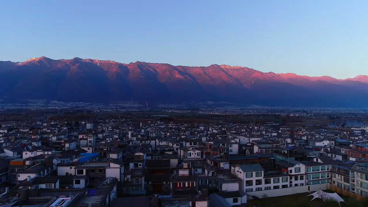 今日份洱海分享#与世界重逢 #2023年的第一次旅行 #去了还想去的地方 #城市里的私藏秘境 #城市