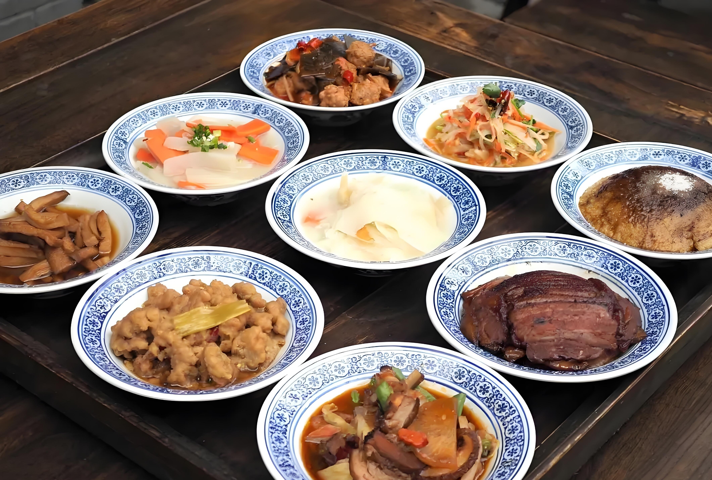 西安九大碗：传统美食与民俗文化的完美融合