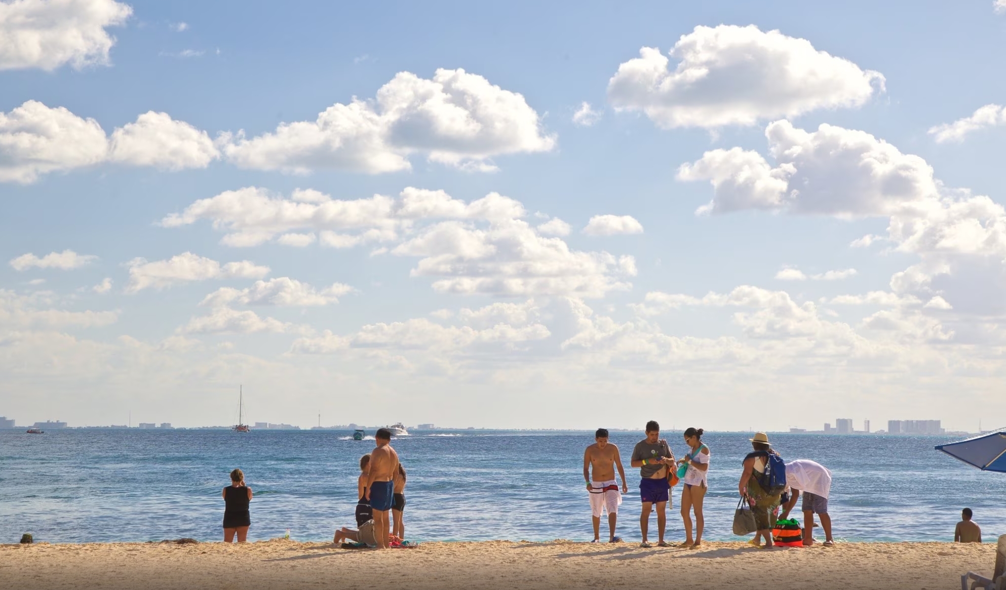 穆赫雷斯岛北地海滩：阳光、沙滩与海浪的私语指南