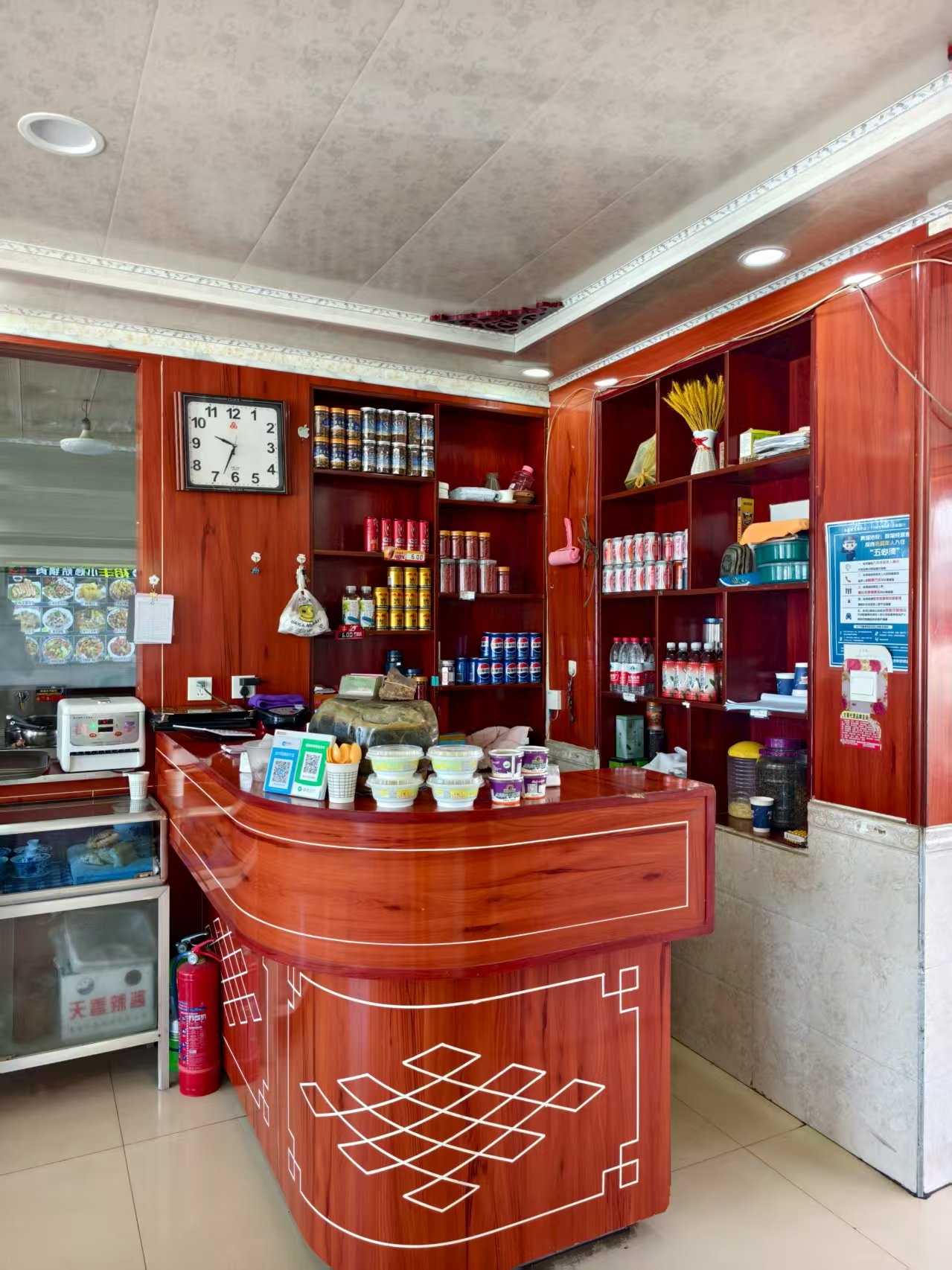 裕丰小炒炕锅肉餐厅图片