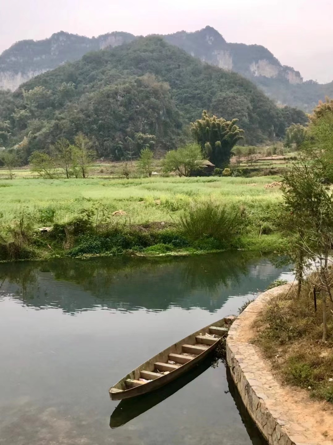 欣赏广南坝美之景