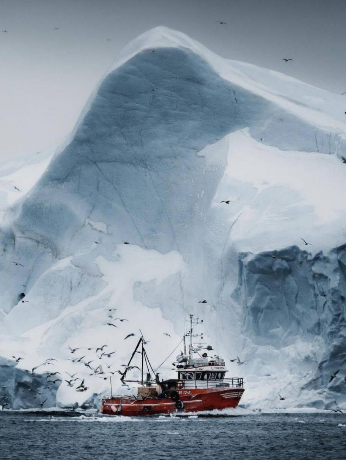 北极格陵兰岛冰川的压迫感｜附8日玩法攻略