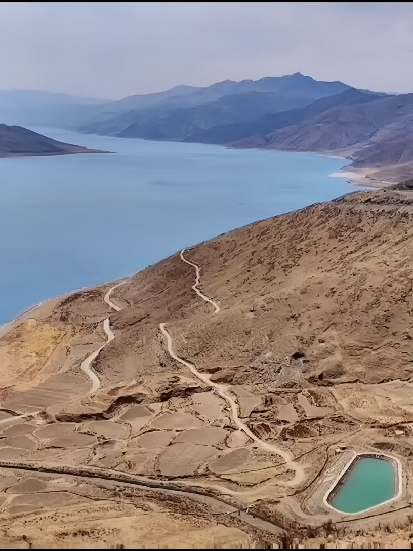 所有的文案，都不及踏上羊湖的浪漫 [RedHeart]西藏三大圣湖一羊卓雍措 “有一种蓝，叫做羊湖蓝