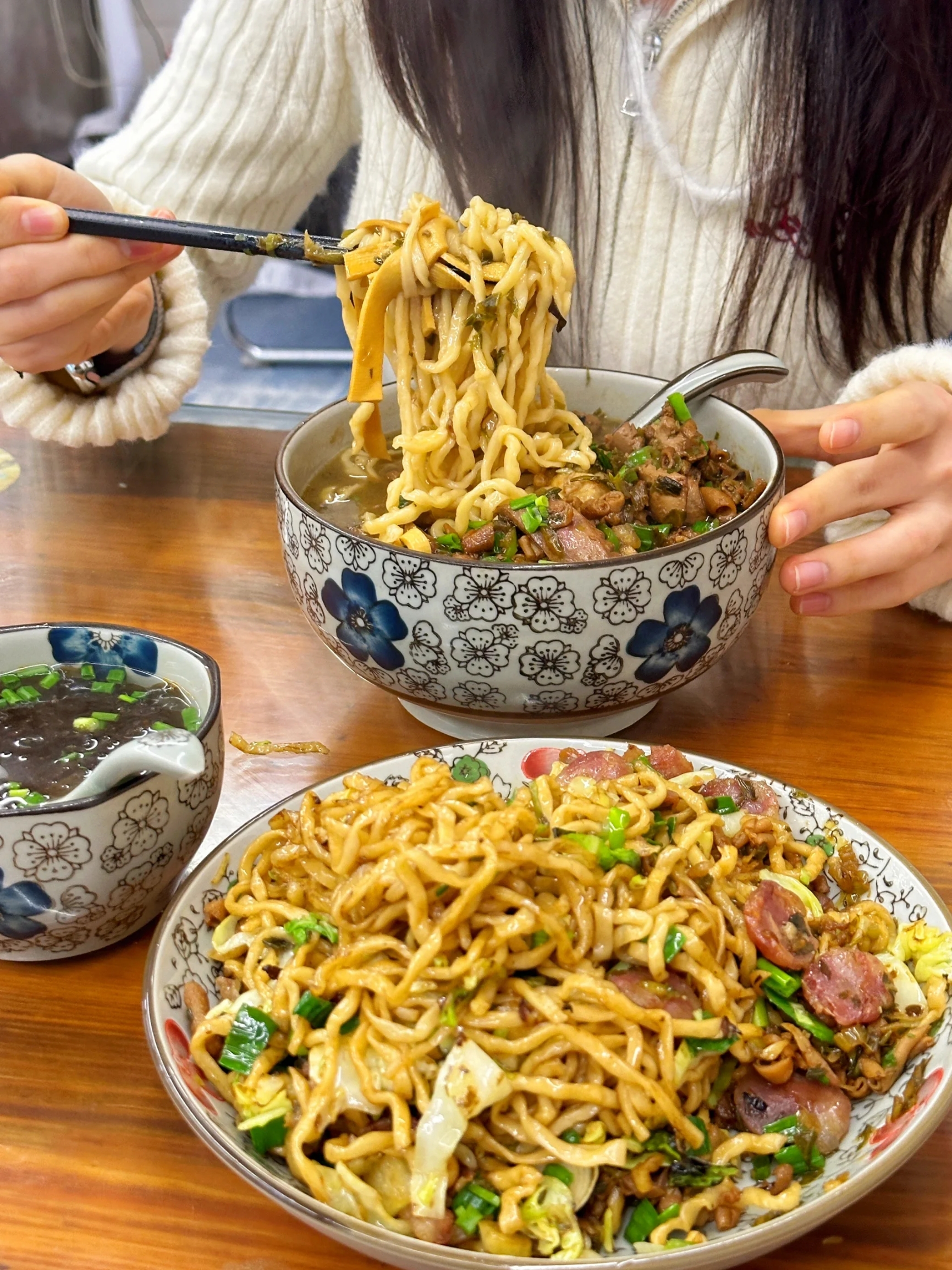 跃跃鸡肠面(人民北路店)餐厅图片