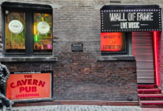 洞穴俱乐部美食图片