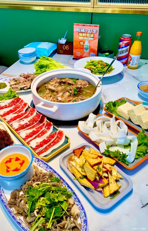 哈尔穆羊蝎子·津味清真菜(工业大学店)