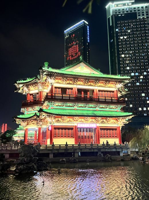 滕王阁旅游区-腾蛟亭