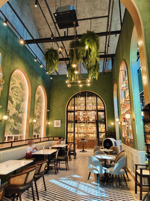 Celapot Café x Gallery เซลาพอต คาเฟ่ ครอส แกลลอรี่ ศิลาดล