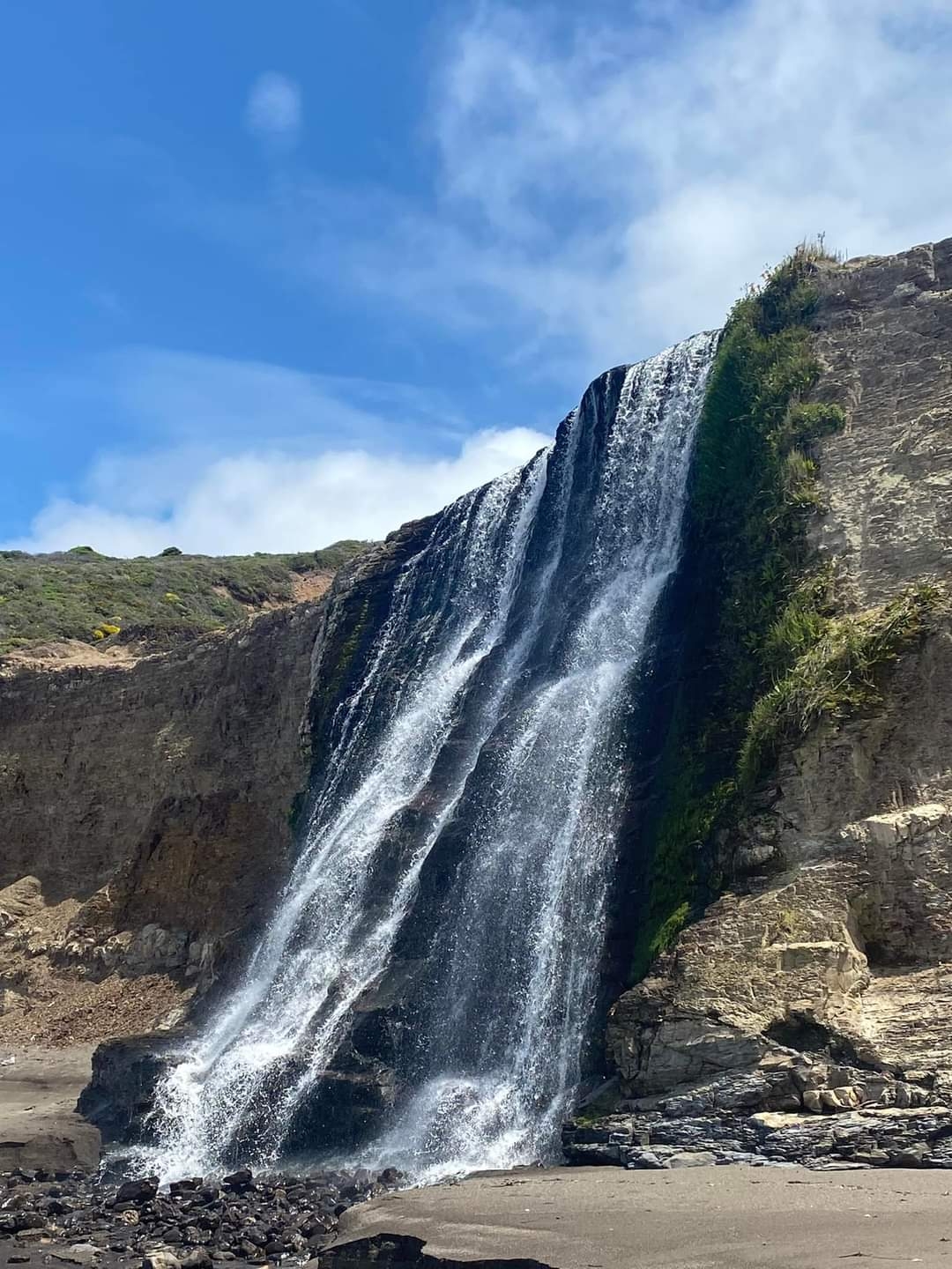美国加利福尼亚州Alamere Falls｜阿拉米尔瀑布作为美