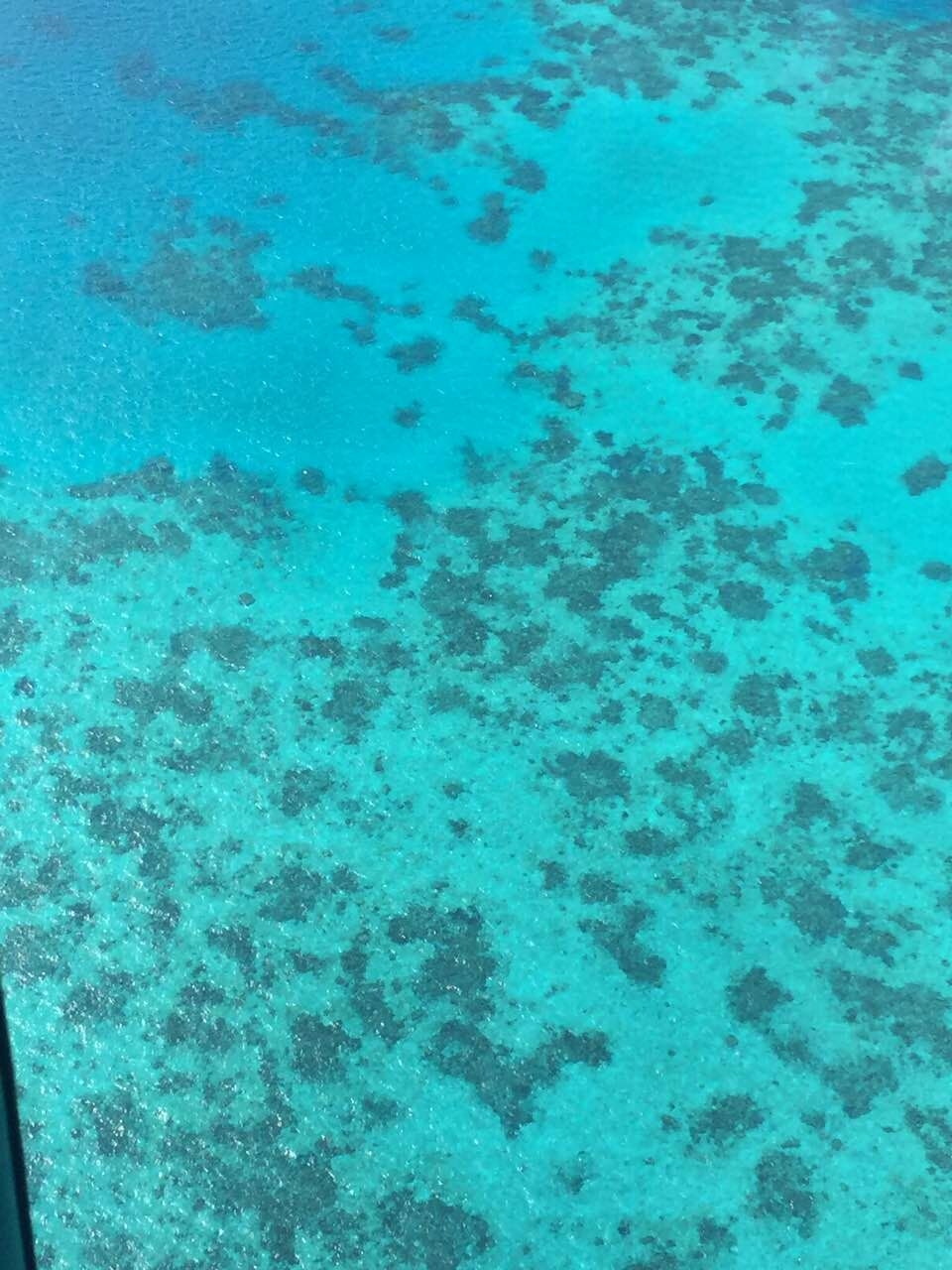 直升机观赏大堡礁