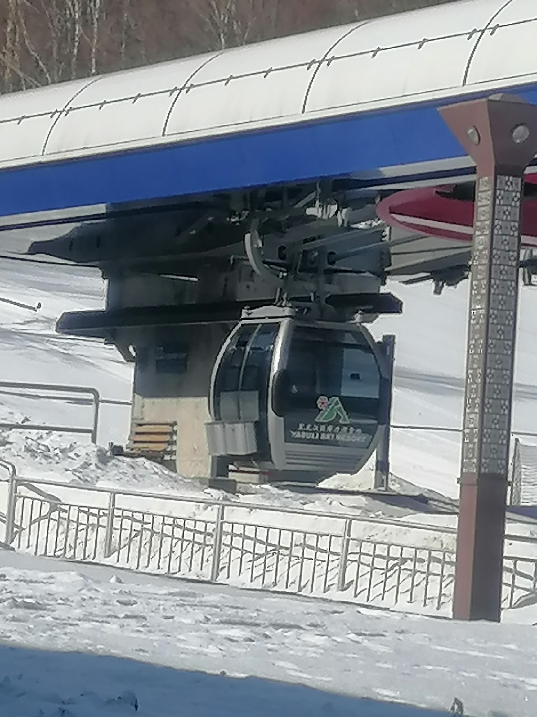 这雪还是那么的漂亮，雪道还有好多雪