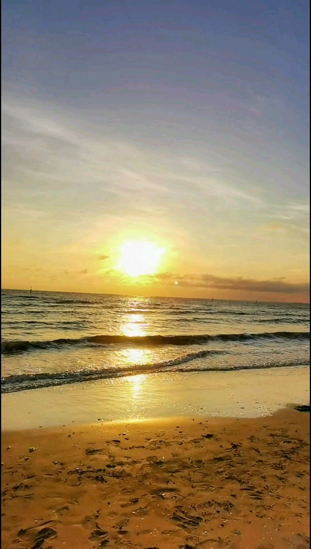 布莱登海滩看日落