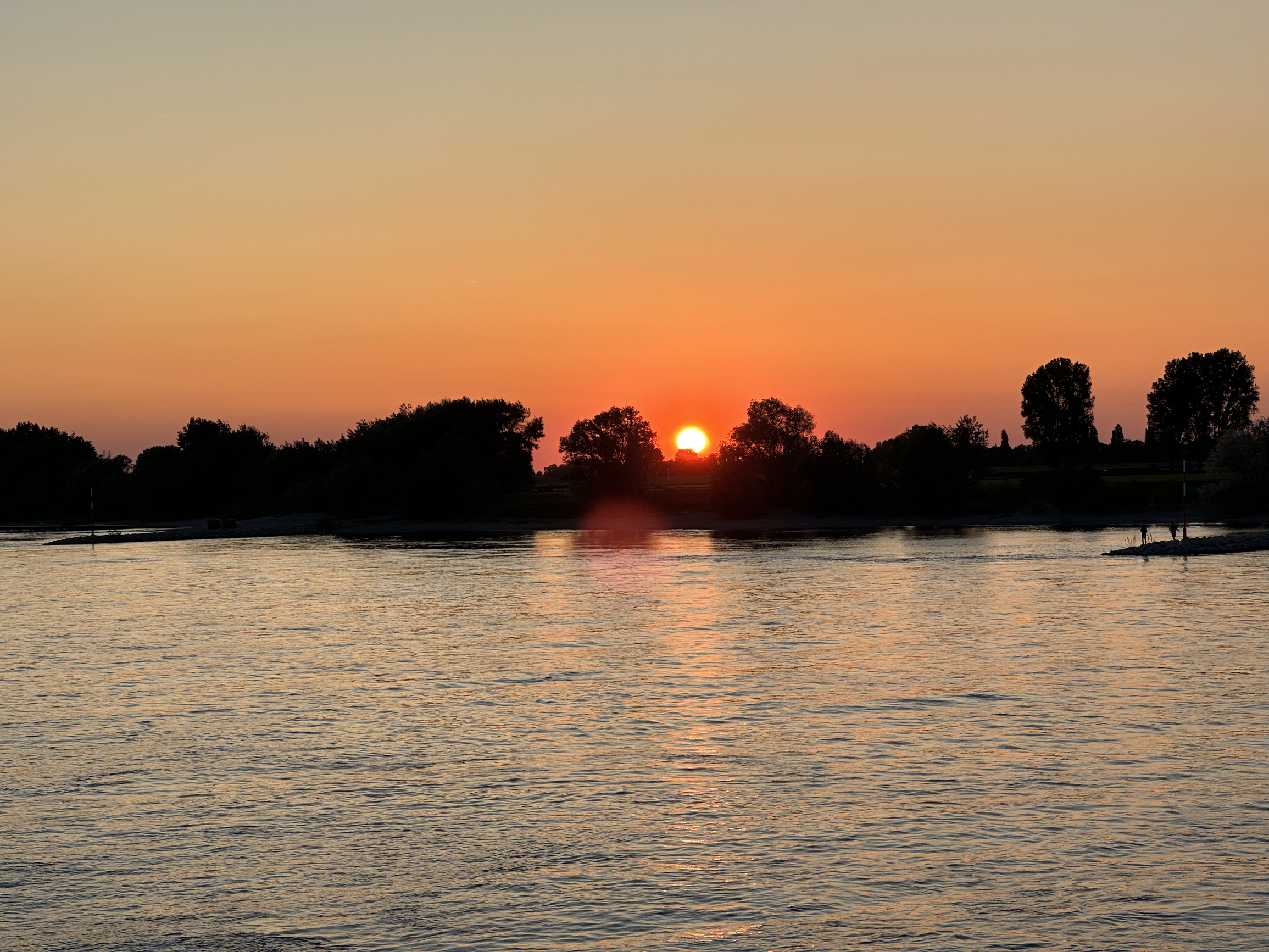 畅游莱茵河，长河落日圆