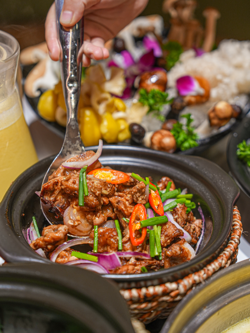 渡小凤猪肚鸡汤火锅(西丽宝能店)