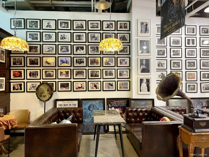 Gallery 2