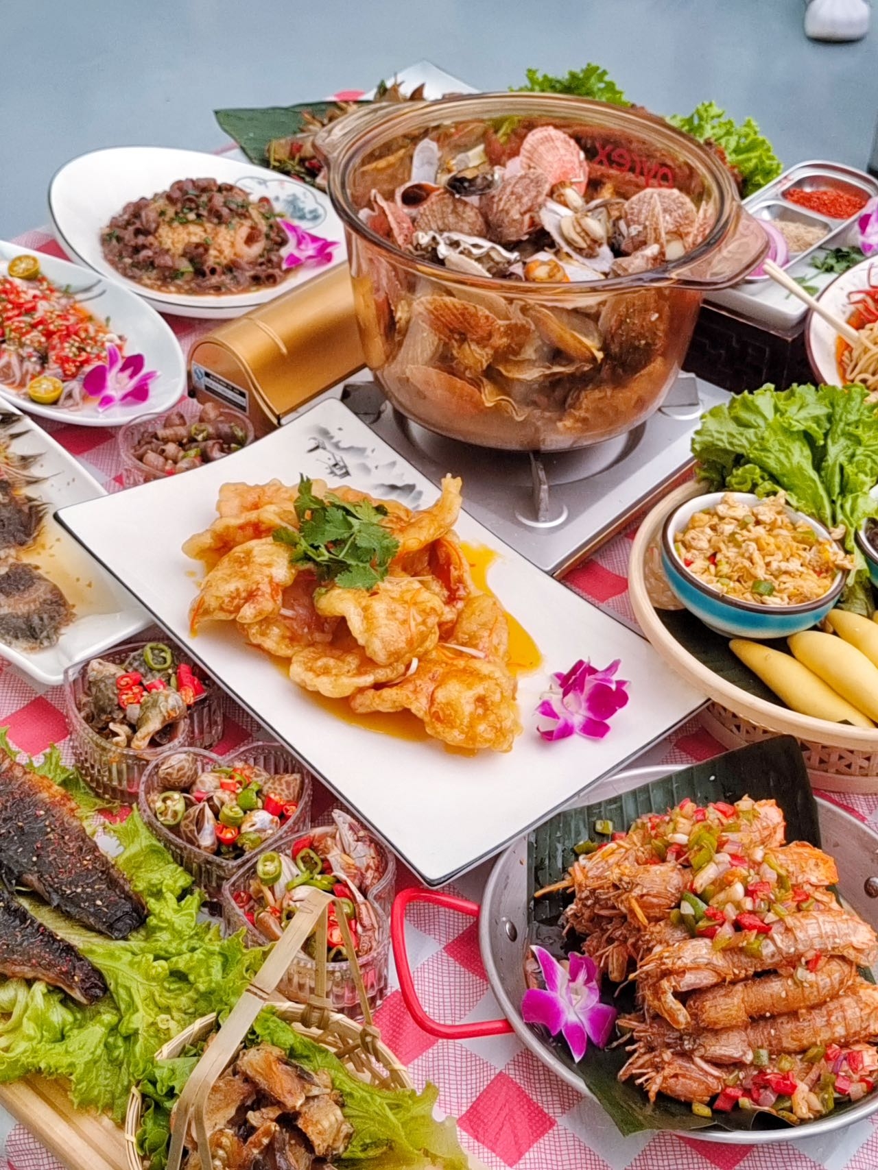 向阳屯海鲜烧烤餐厅图片