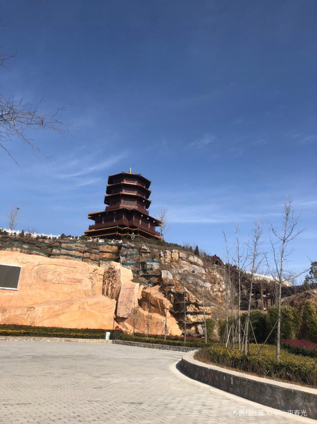 河南省南阳市淅川县汤山公园|登汤山看渠首赏百花望丹江之美称.