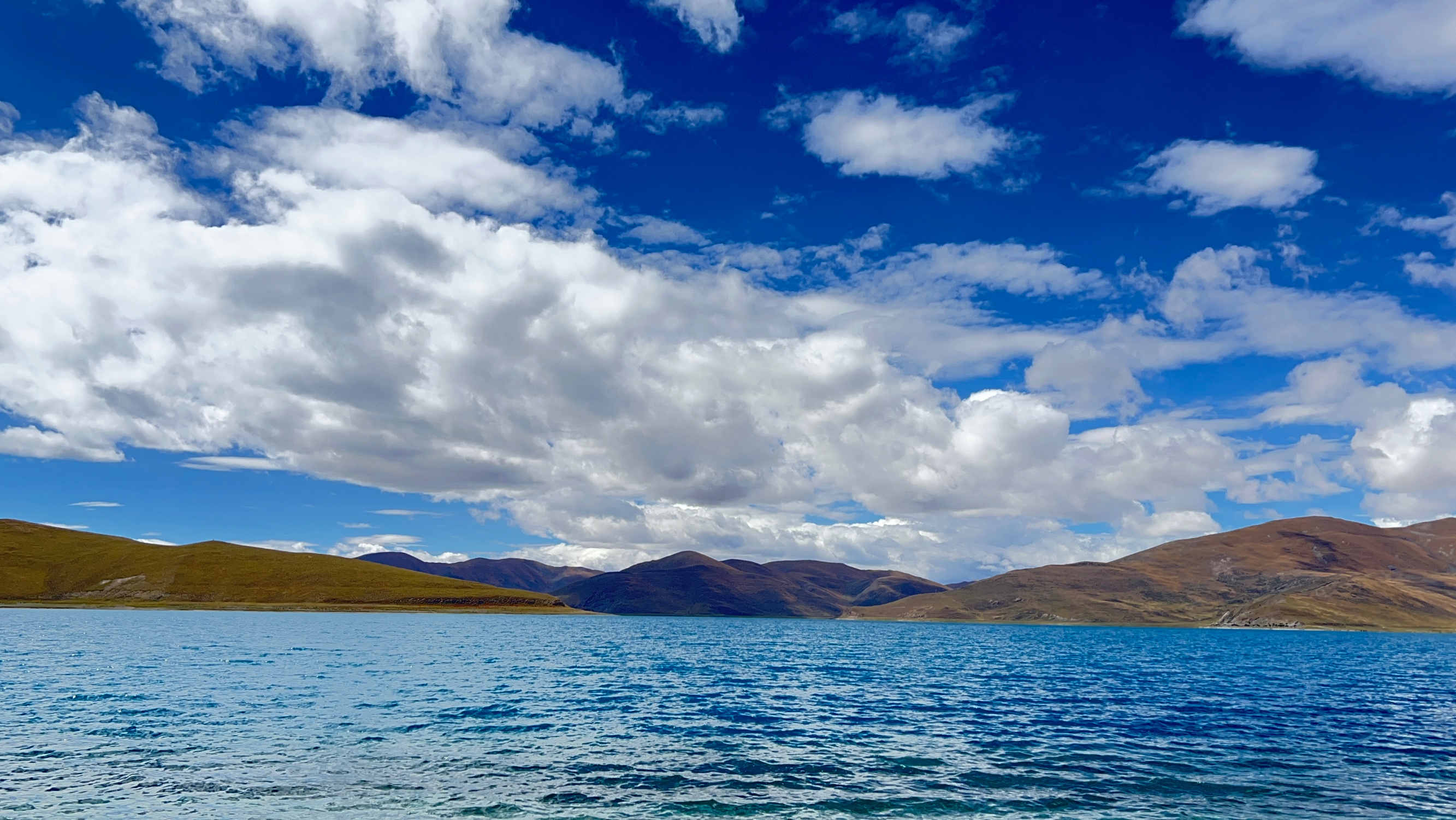 羊湖极地酒店·湖景餐厅