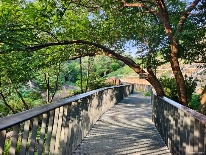 西山绿道(石景山段) · 北京市 · 景点