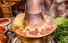 岳记兴隆·青城腊排铜火锅(创始店)餐厅图片