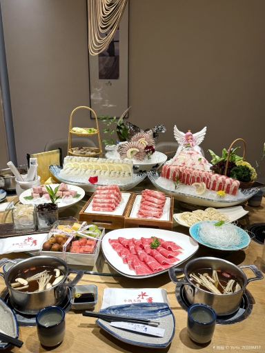Gallery 2