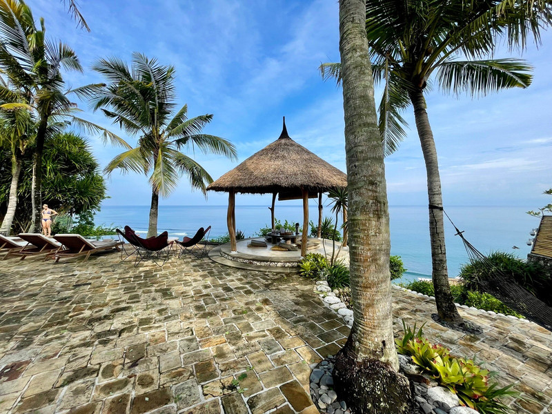 bingin的浪漫天堂：little bingin🏖️