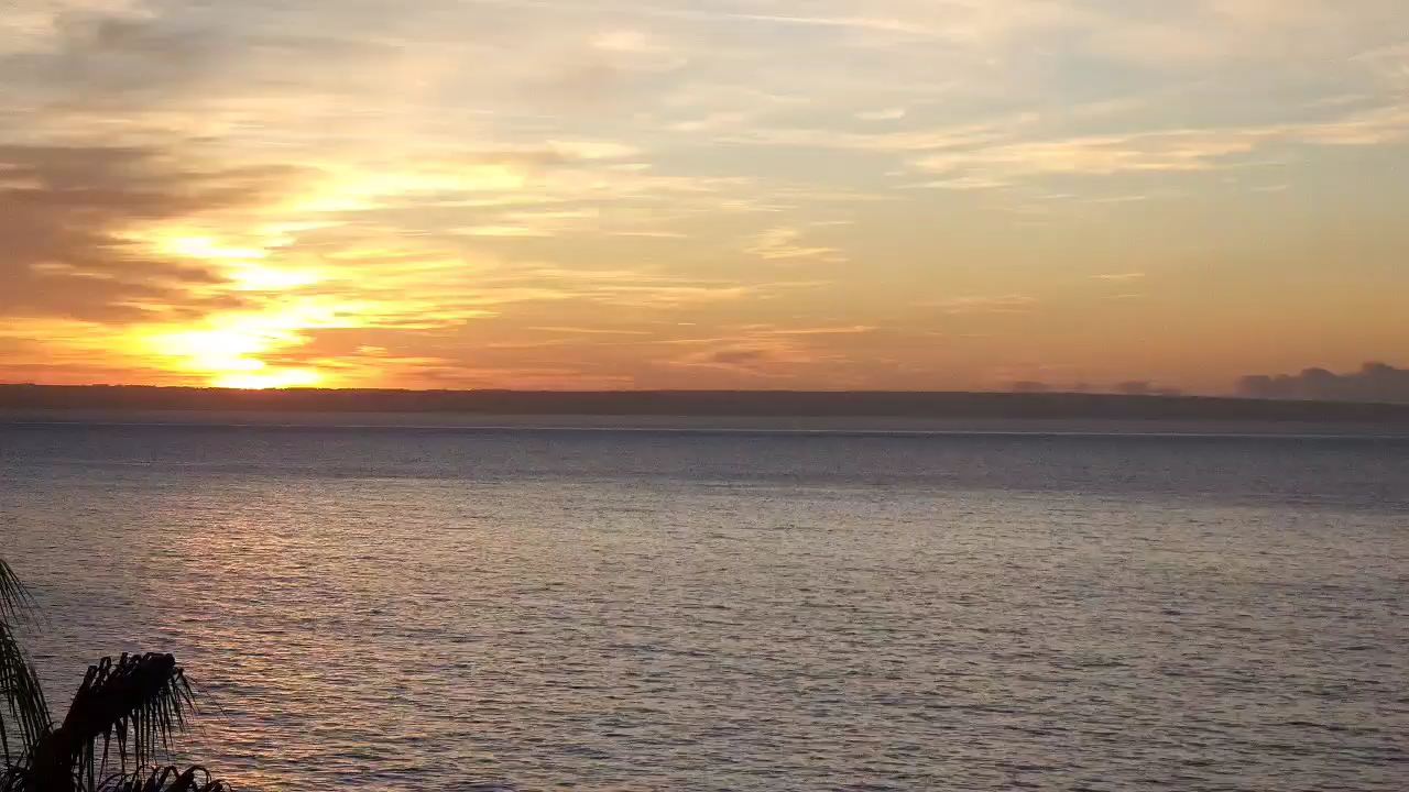 马略卡岛静静的看日出，幸福。