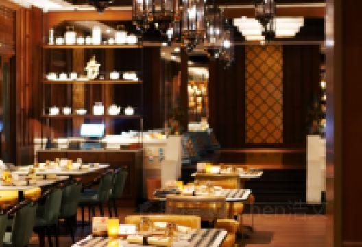 Waterfront Khao Lak International Dining美食图片