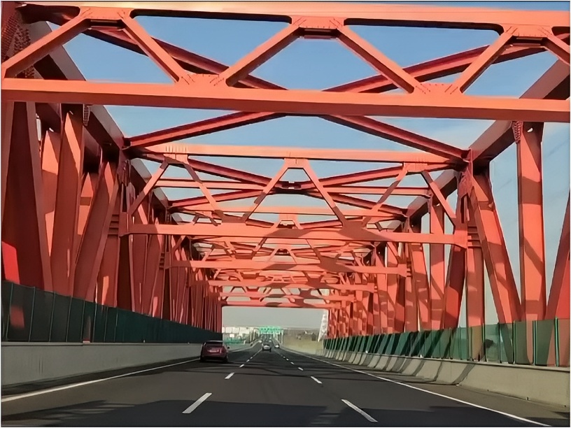 钢铁虹桥