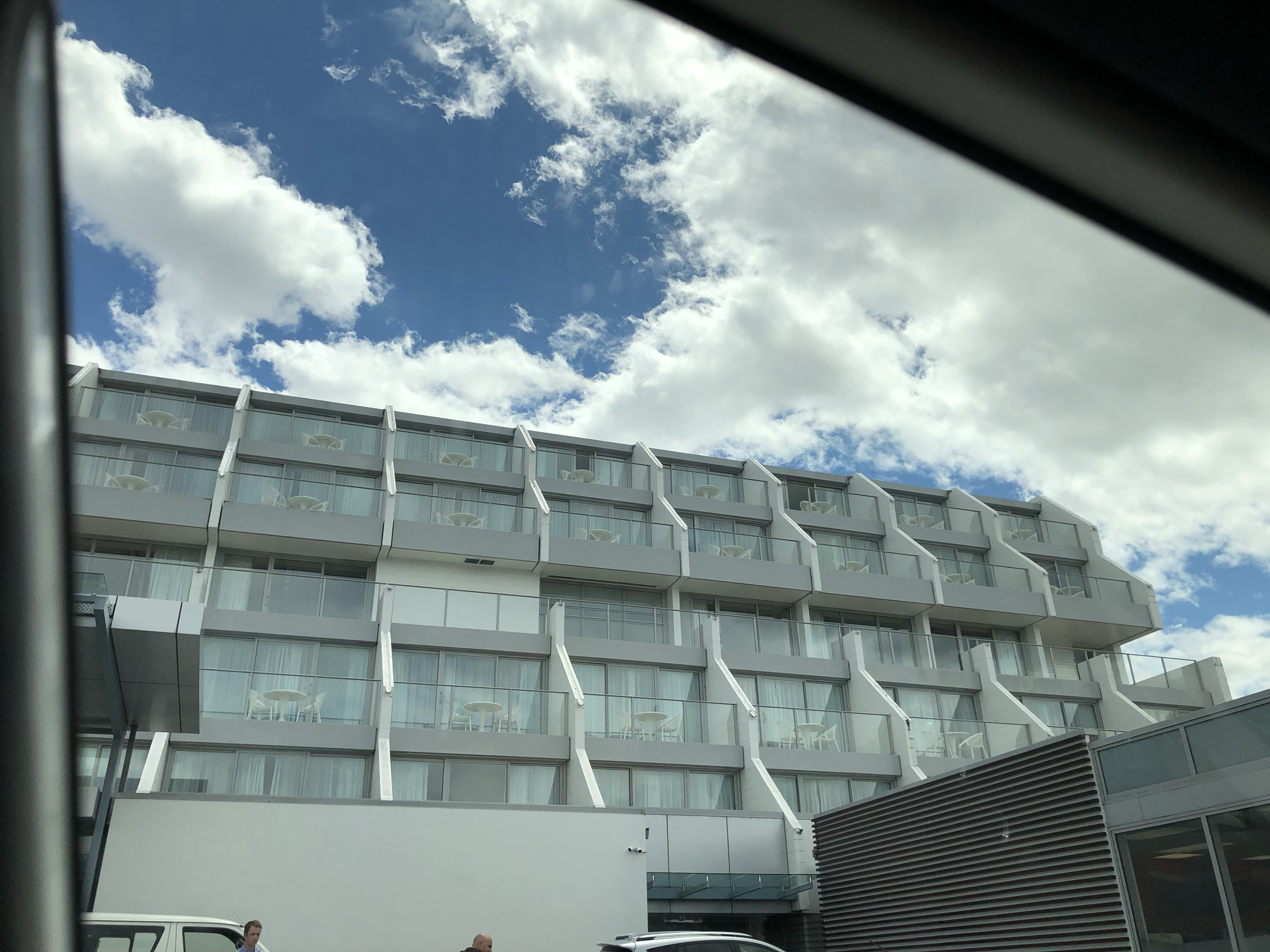 新西兰奥克兰市中心城区空气 #这个建筑有点酷