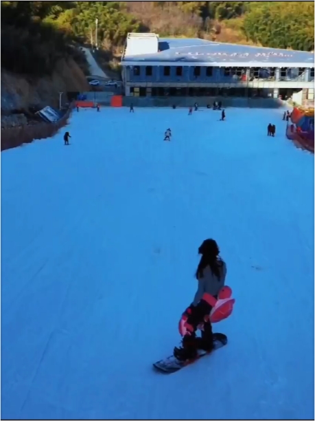 金寨莲花山滑雪旅游度假区