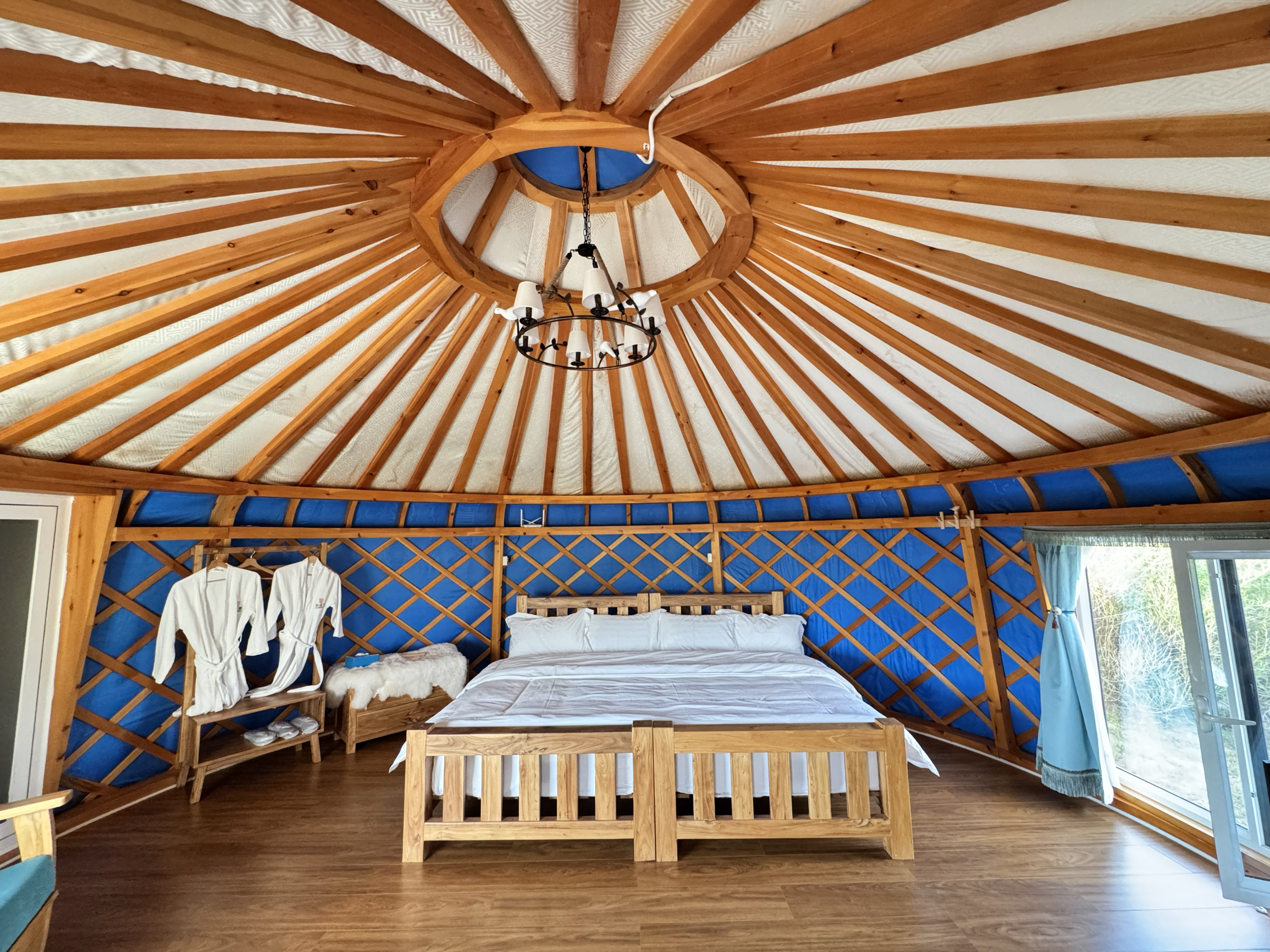 都勒根野奢游牧营地·都勒根野奢餐厅