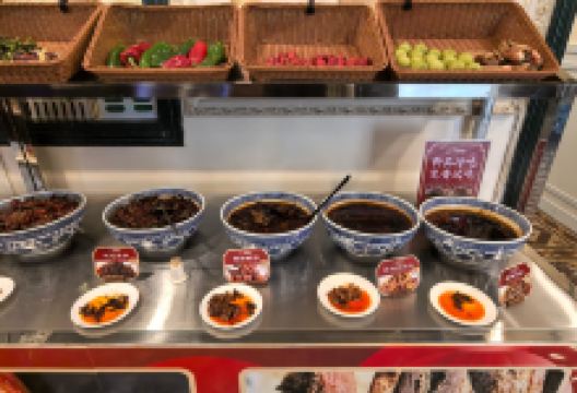 法国楼餐厅美食图片