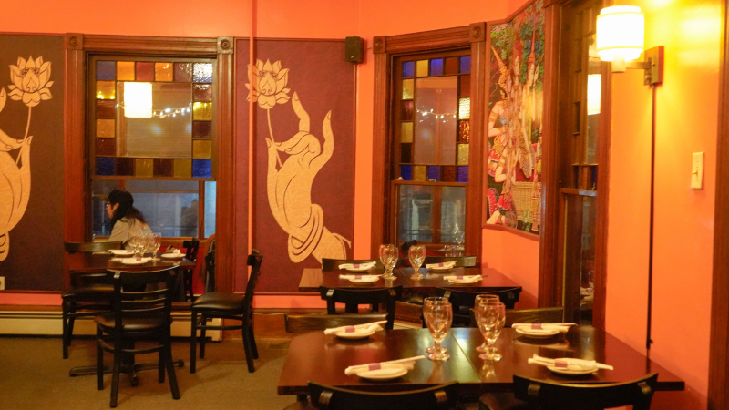 Kamrai Thai and Sushi house