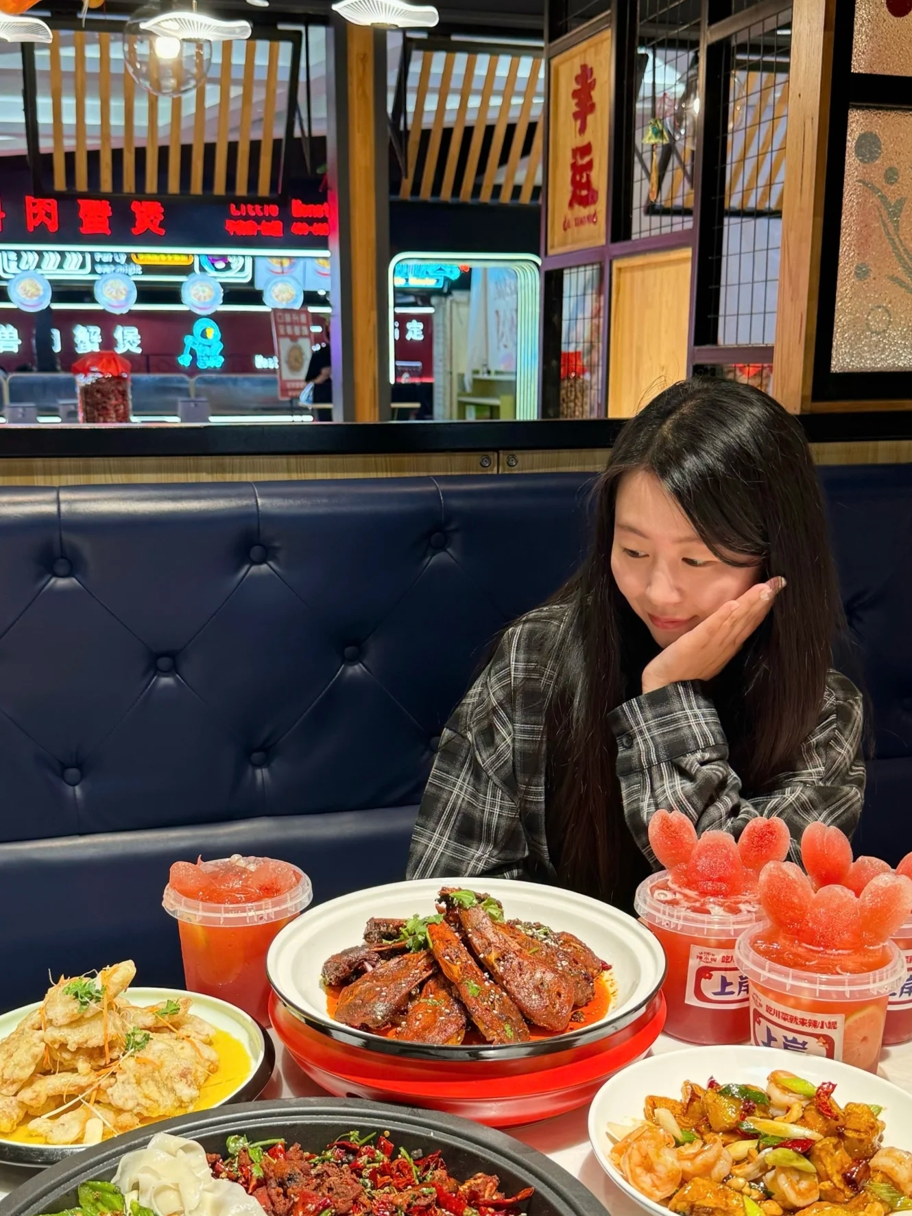 辣小妮de川菜馆(红旗Mall店)