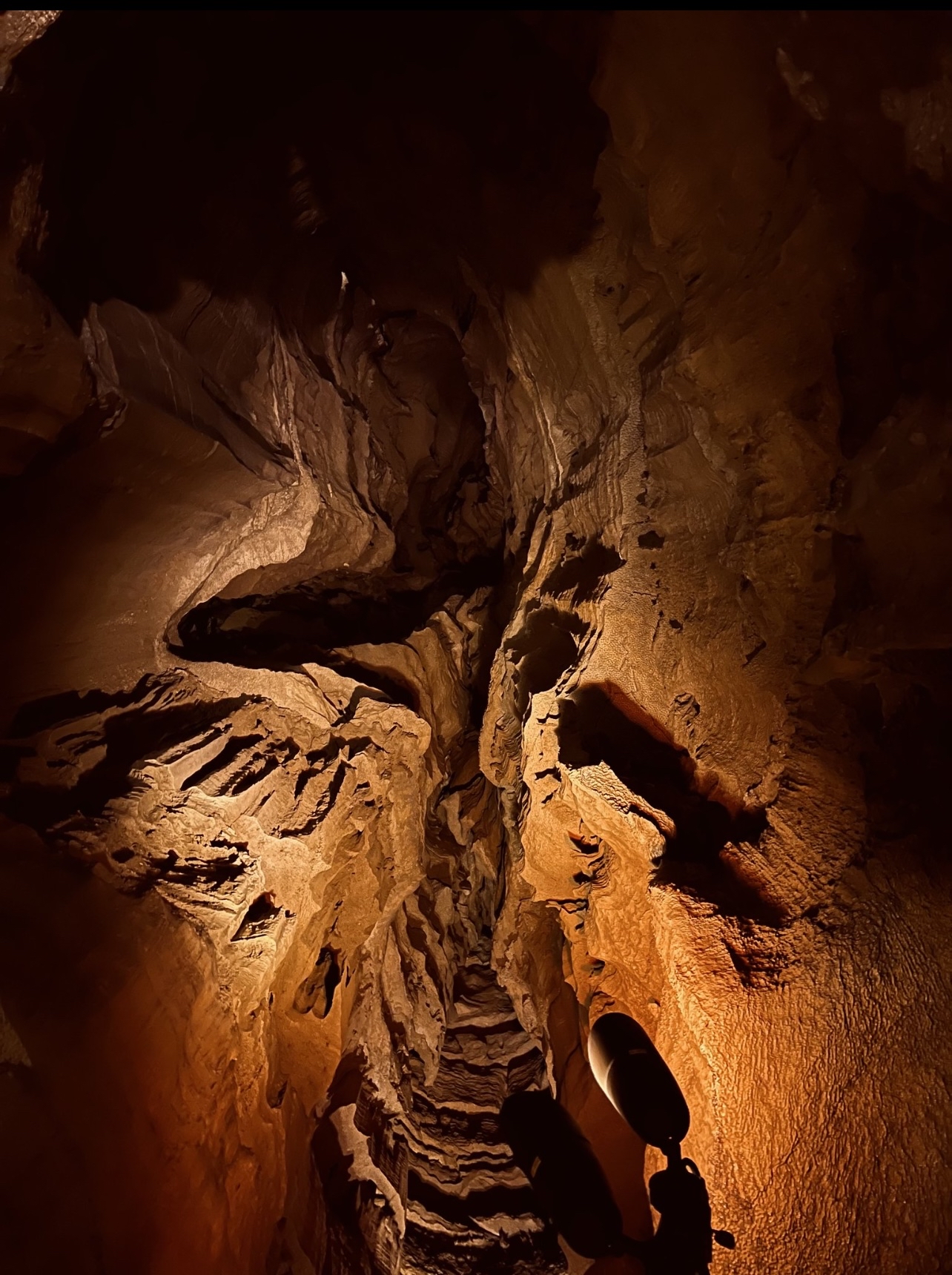 美国肯塔基州最长、最复杂的洞穴系统之一