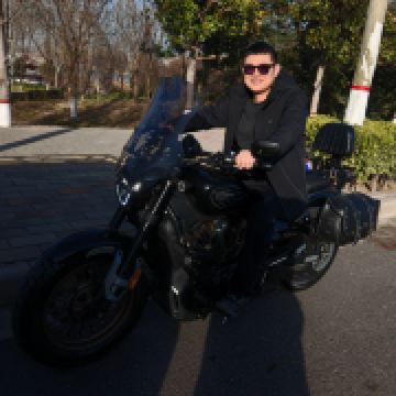 萌趣小白子非鱼