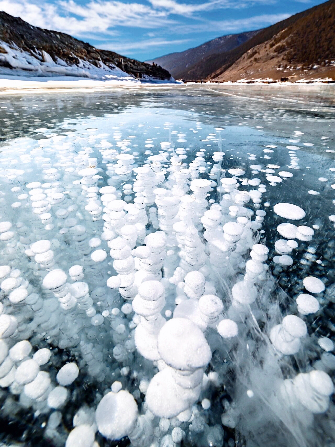 冬天的贝加尔湖，美得封神!!🤩