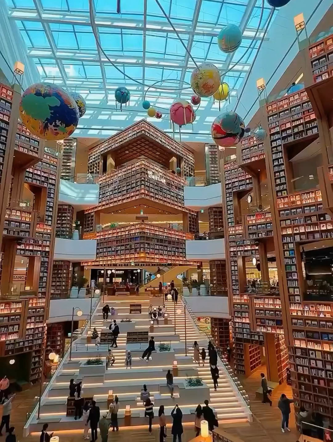 韩国🇰🇷🤩🤩最美的星空图书馆📚
