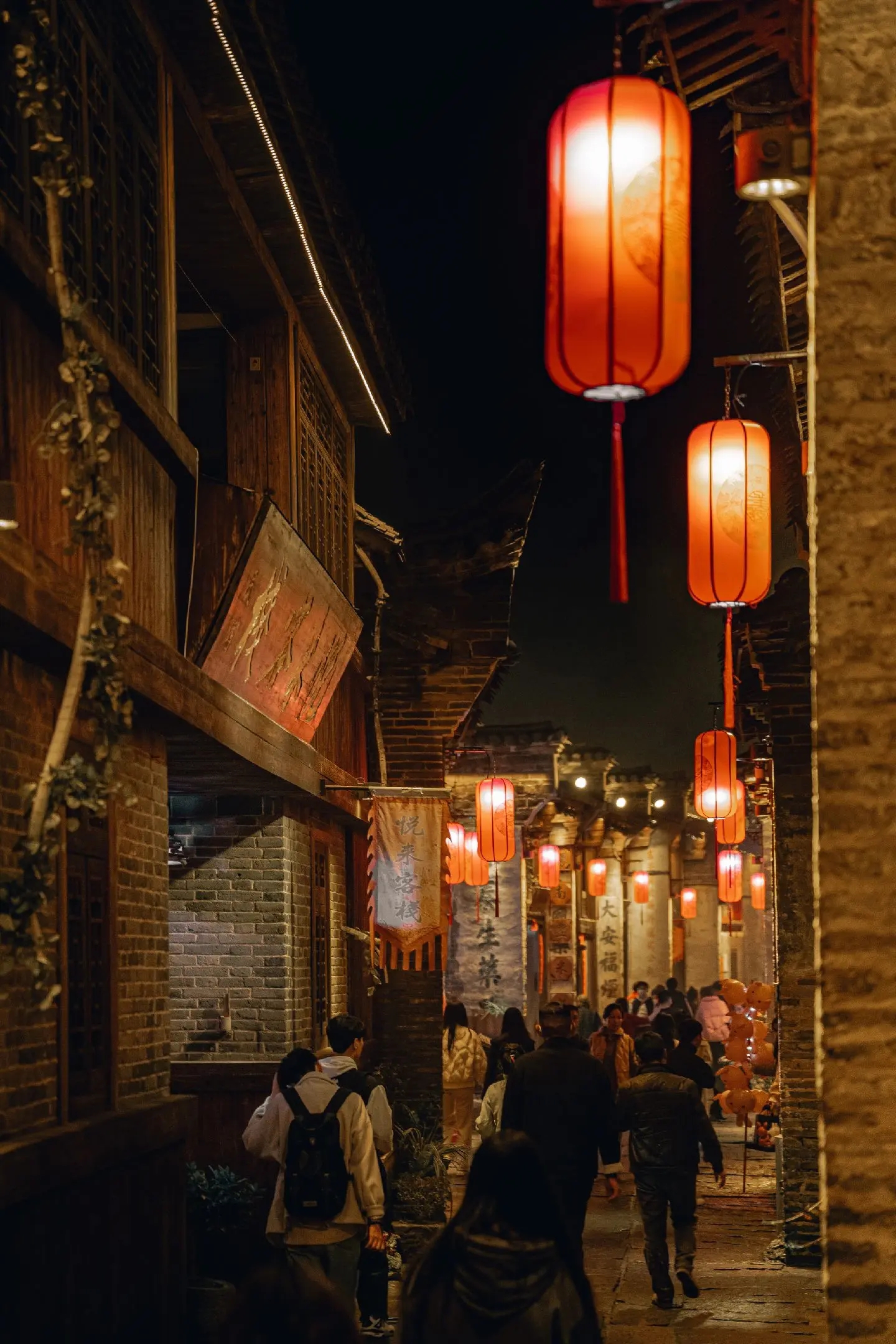 美陂古村，等你来旅游  渼陂古村 吉安宝藏古村——渼陂。在美丽的吉安市青原区富水河畔，有一个古老而又