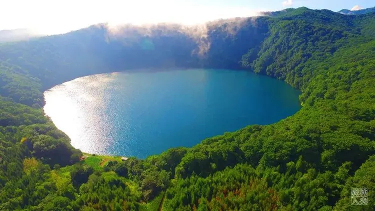 龙湾火山湖