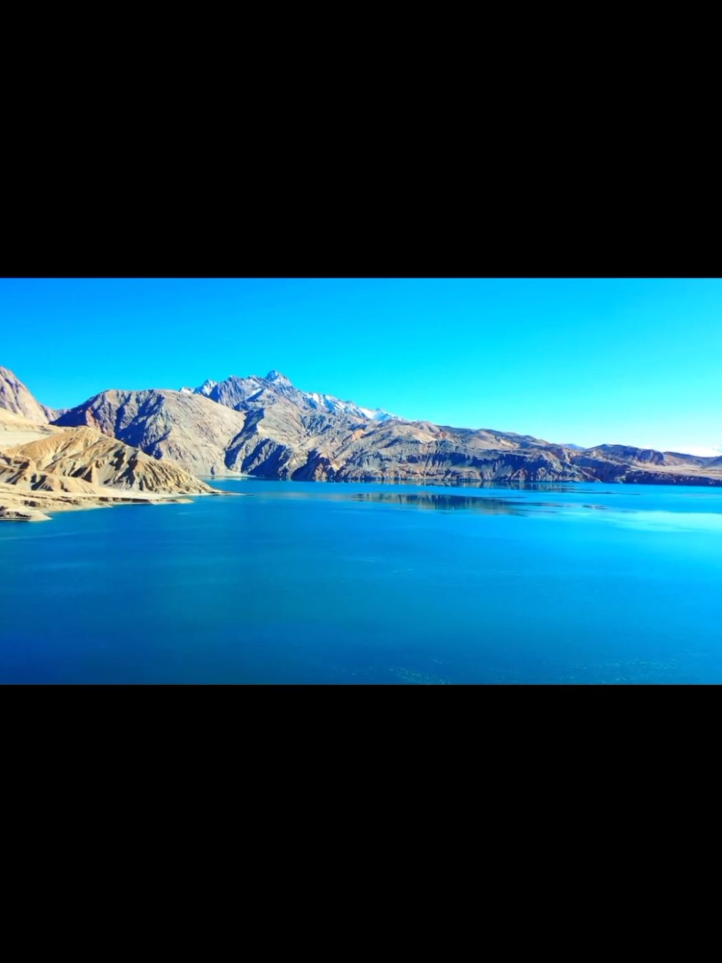 帕米尔高原的一颗明珠-蓝湖