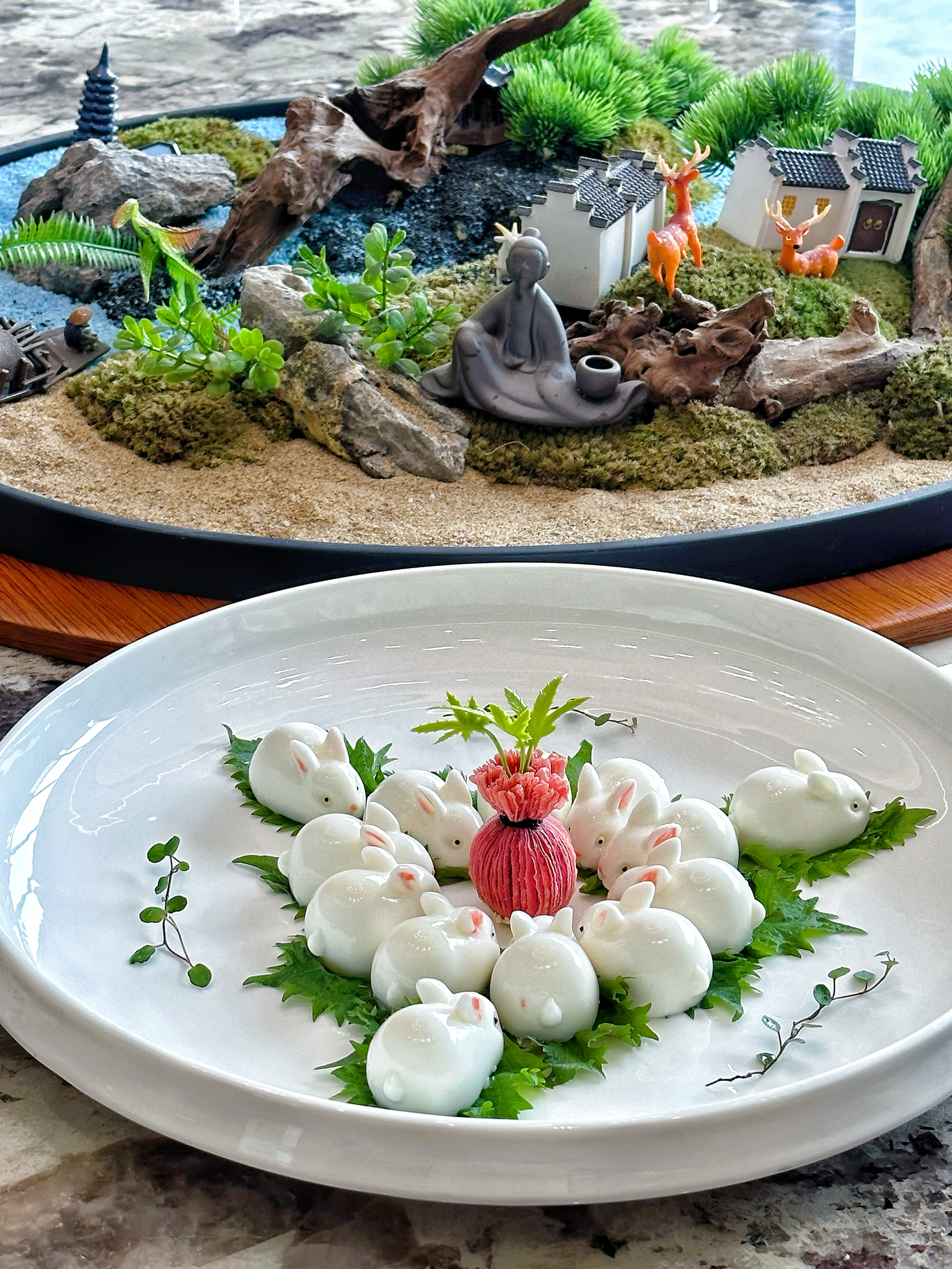 下沙奥特莱斯旁的大理石海鲜餐厅，现在还有美食节～