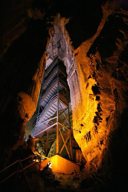 探秘世界最长的洞穴：埃德蒙森县猛犸洞