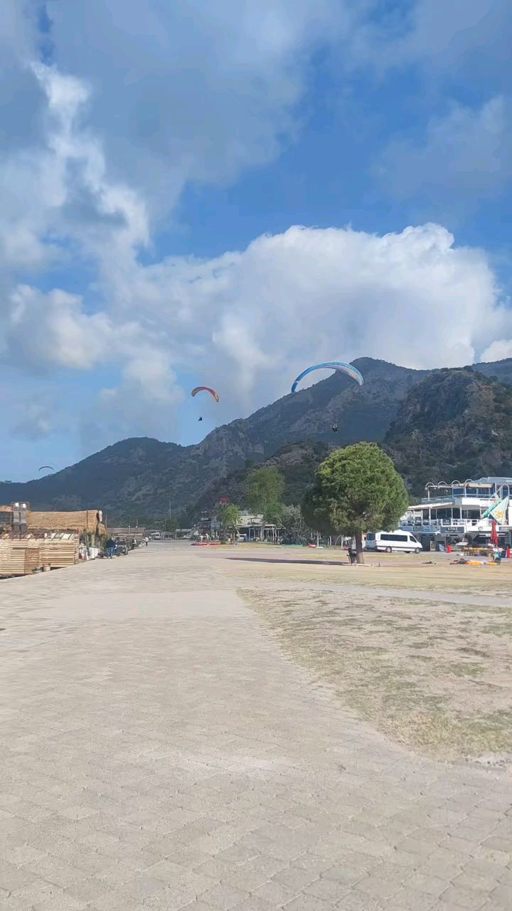 土耳其旅游，第一次到滑翔伞的基地参观