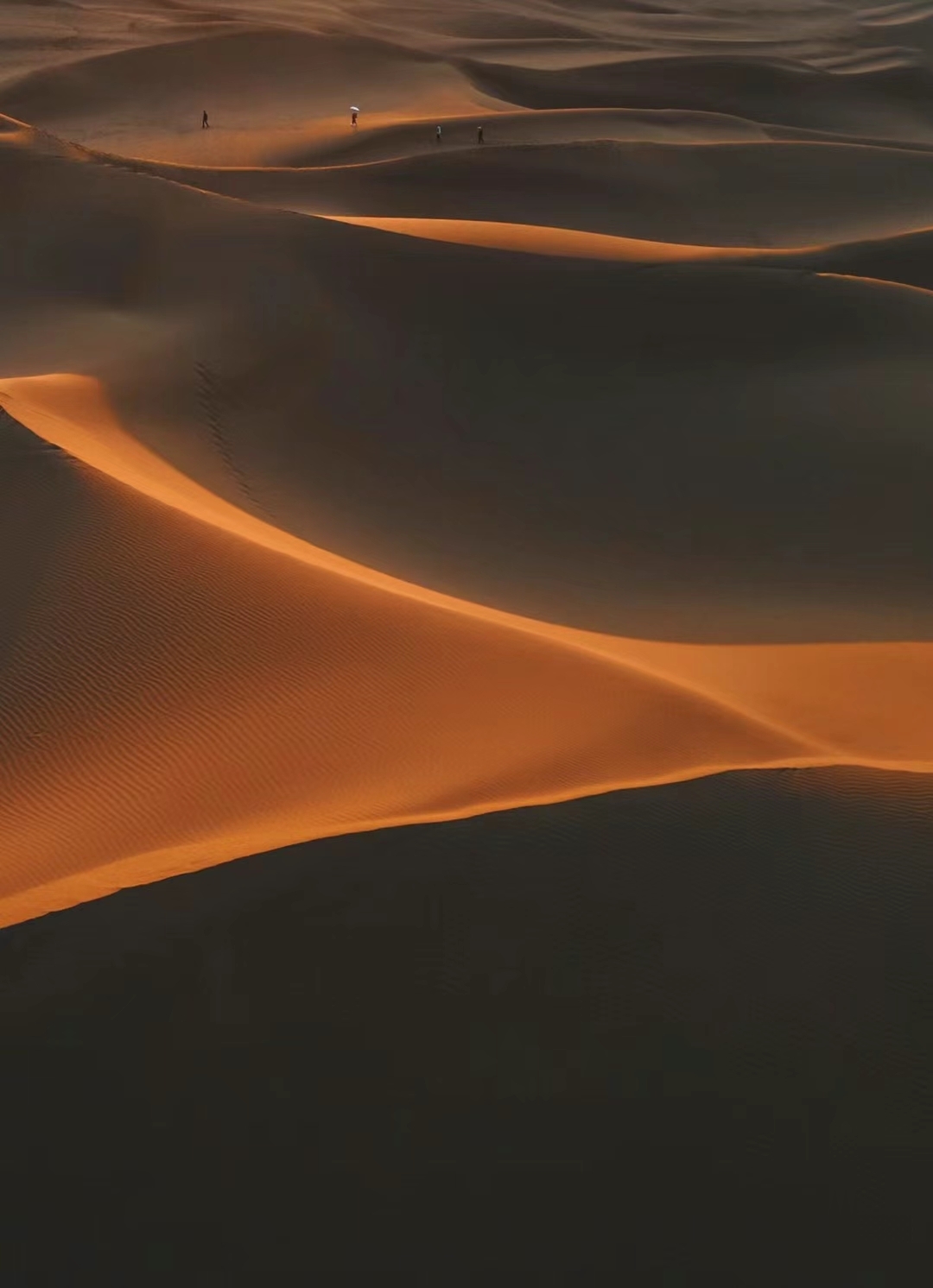 离城市最近的沙漠——库木塔格，吐鲁番必去景点！
