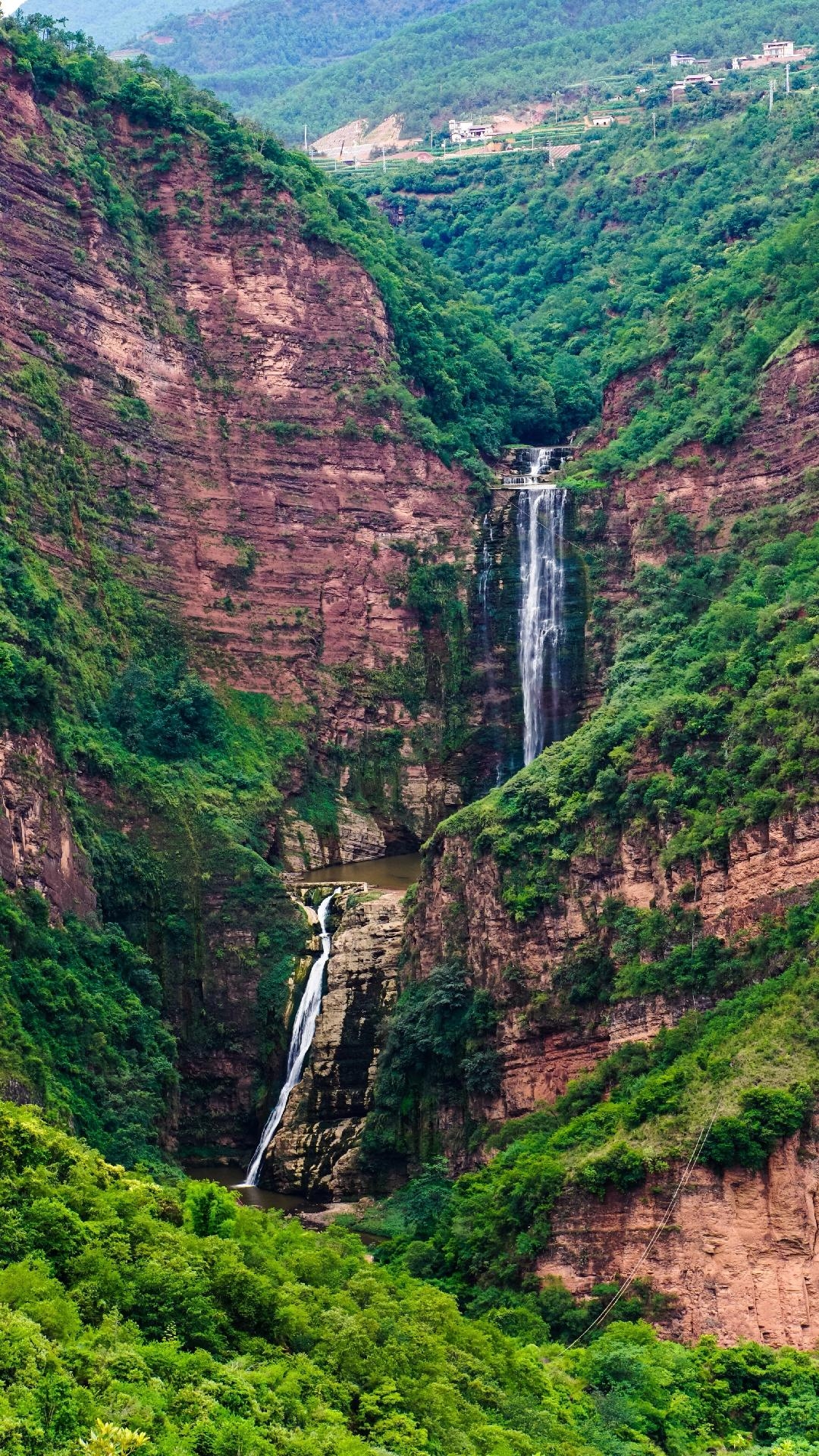 三潭瀑布大峡谷景区，云南的秘境之旅